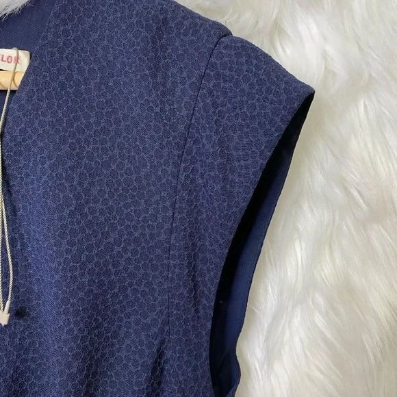 REBECCA TAYLOR Navy Short Sleeve Crepe Textured Dress Size 10 Business Career - Picture 6 of 8